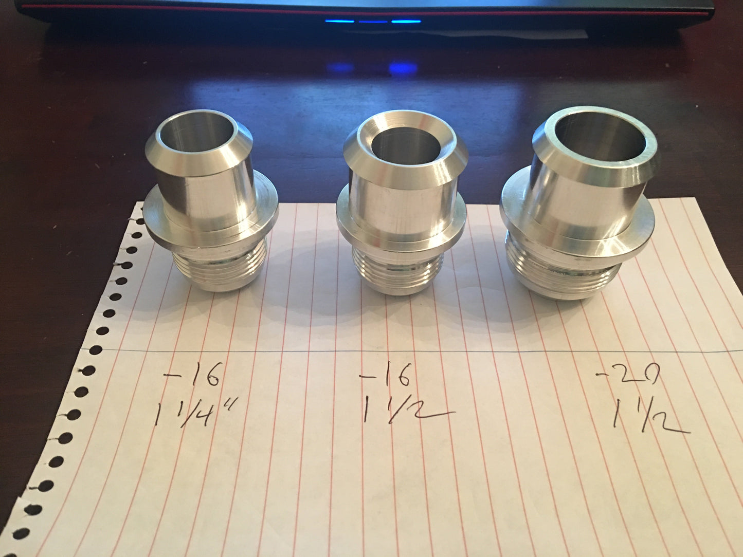 Ice Tank Bulkhead AN Bung (with integrated tube backside for water pump)