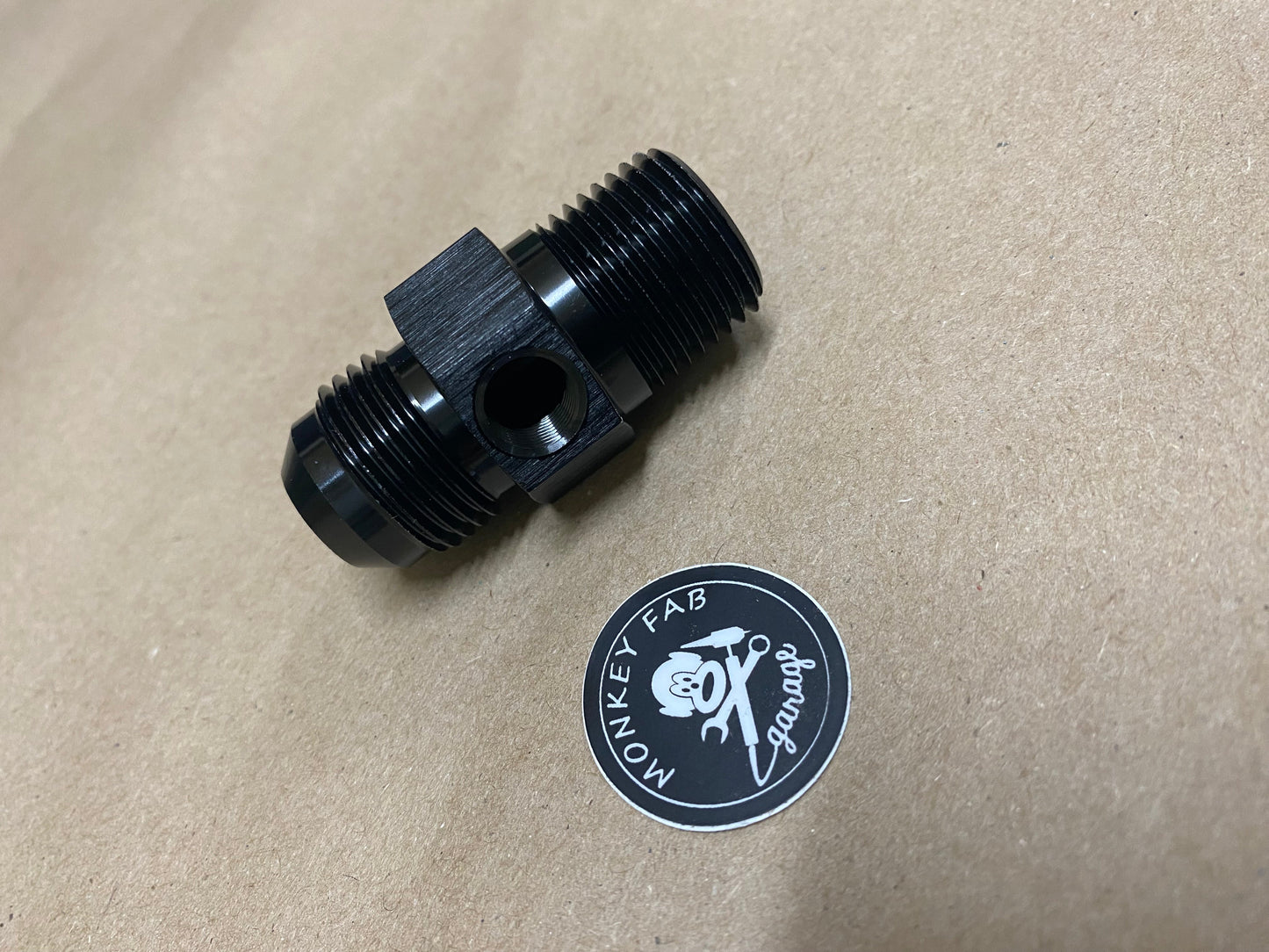 AN to NPT adapter with Gauge port