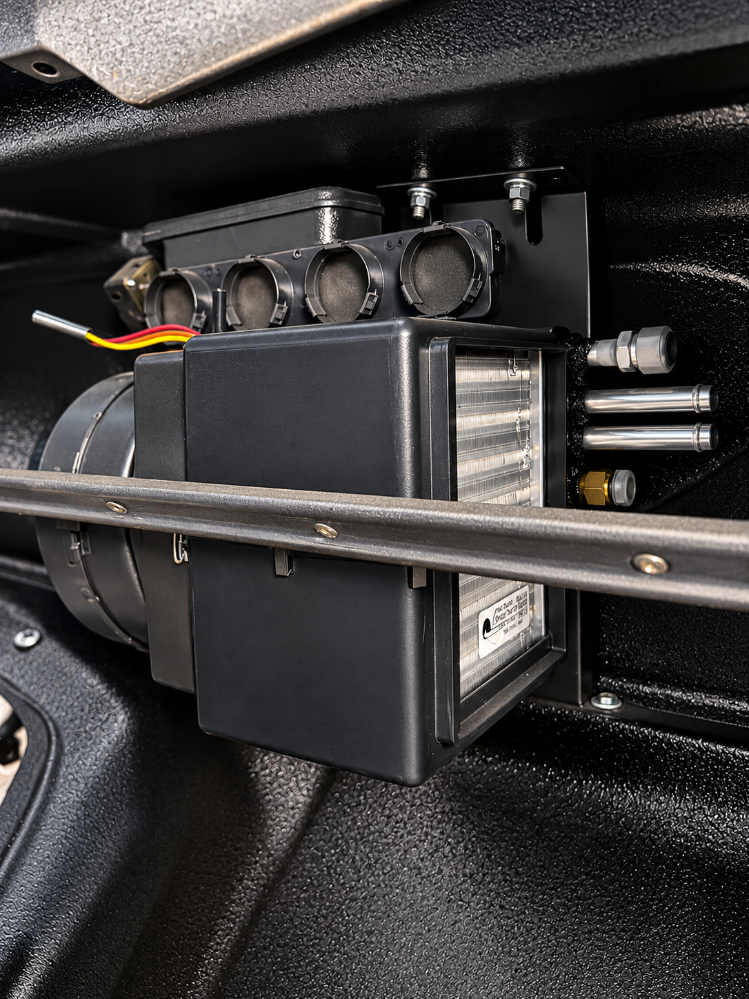 1973–1986 GM Pickup Old Air Hurricane Mounting Bracket