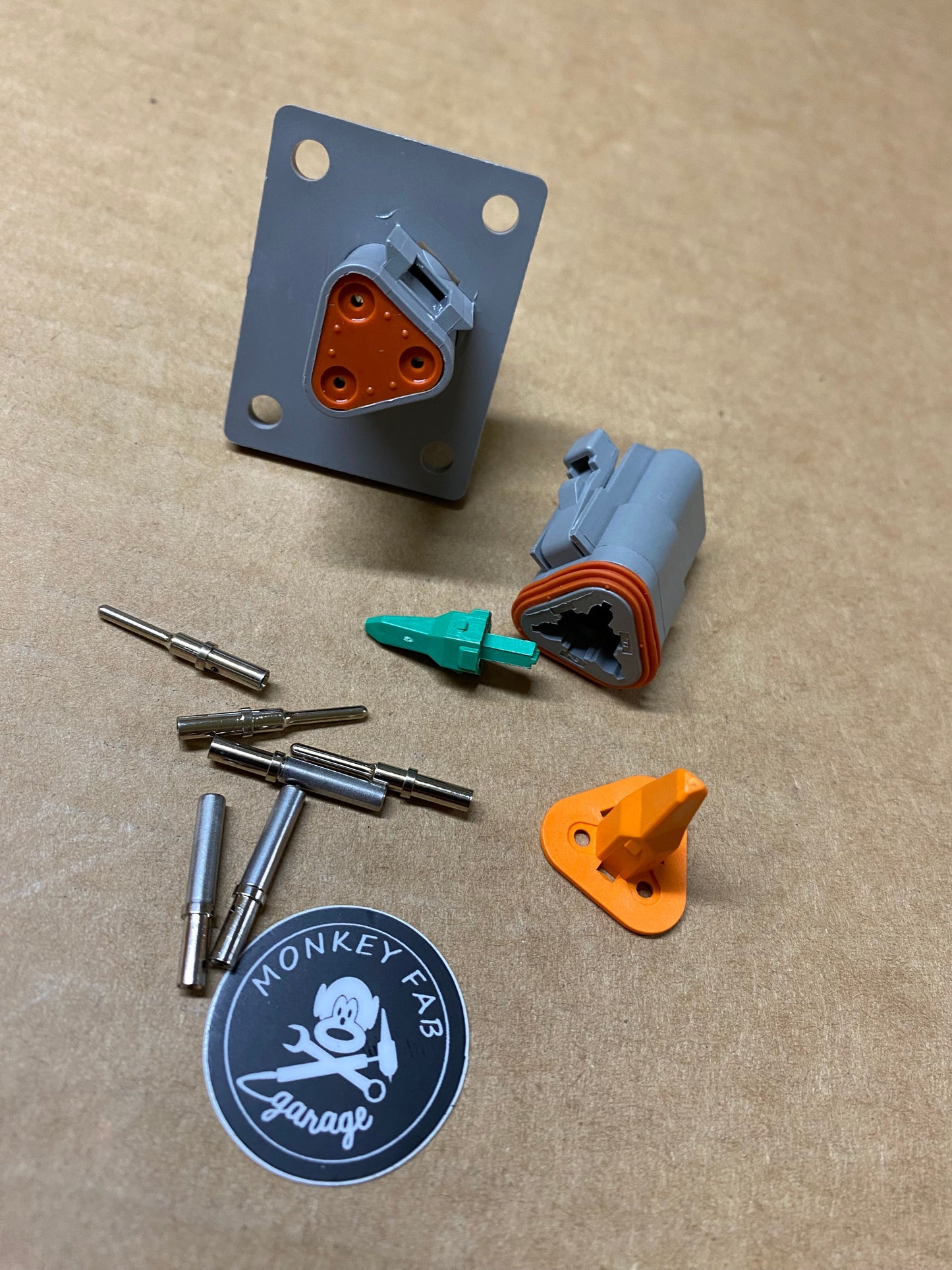 Deutsch Flanged (bulkhead) DT connector